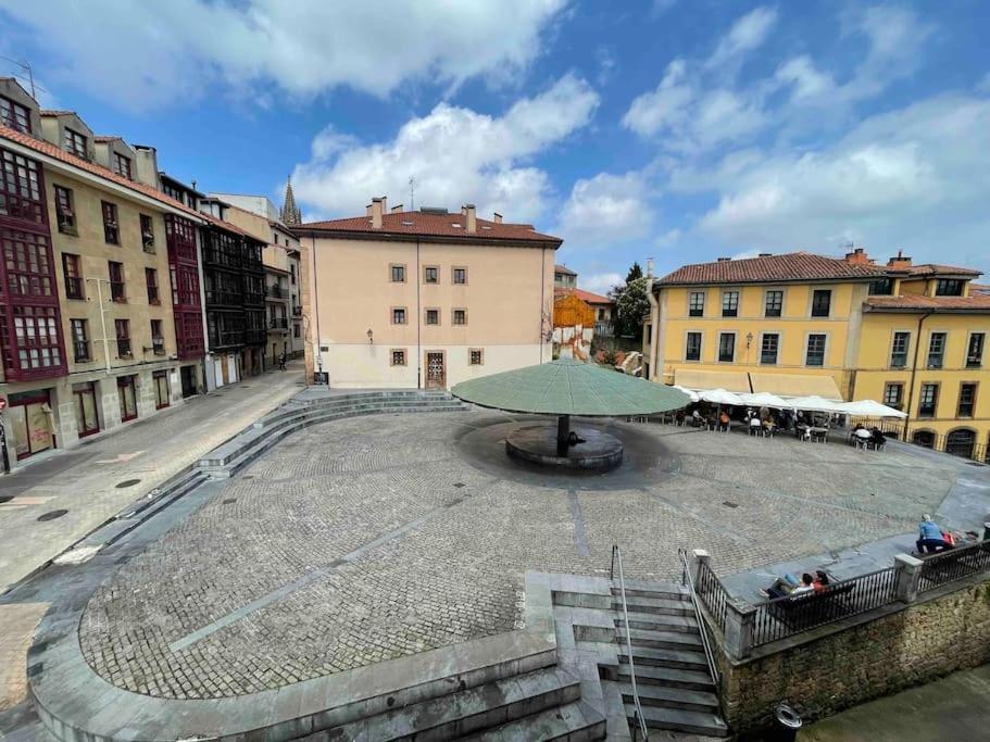 Paraguas Guesthouse Oviedo Eksteriør bilde